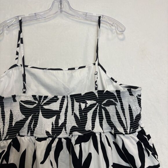 Free Assembly Women's Spaghetti Strap White Black Floral Peplum Tank Top XXXL - Picture 8 of 13